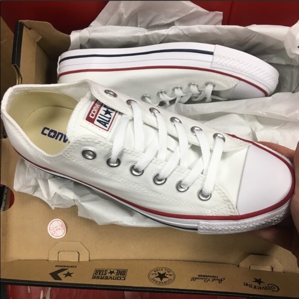 Men’s low top converse